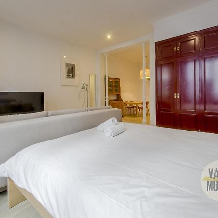 Beautiful Loft Para 3Pax En Huertas-Cortes Madrid Bagian luar foto