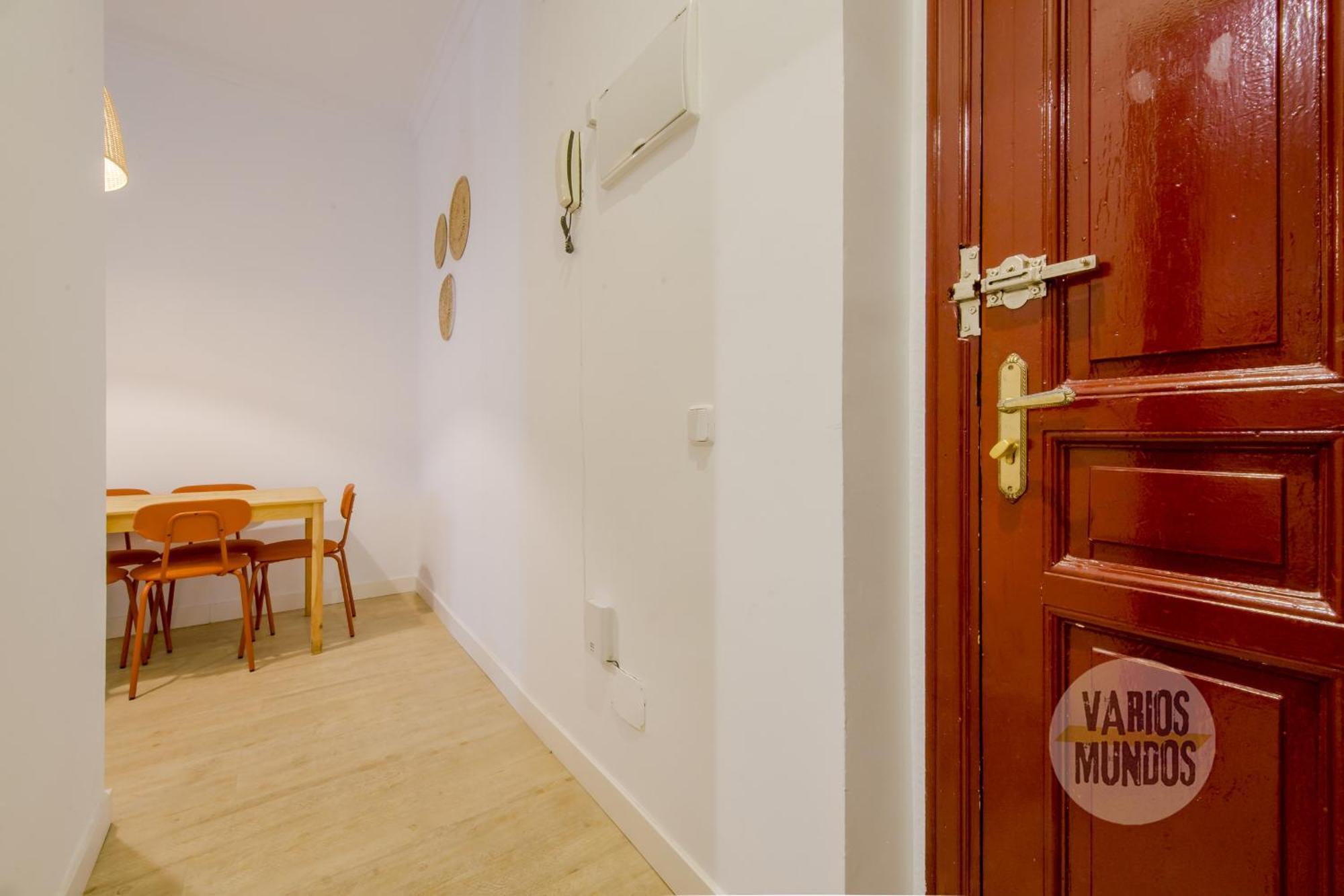 Beautiful Loft Para 3Pax En Huertas-Cortes Madrid Bagian luar foto