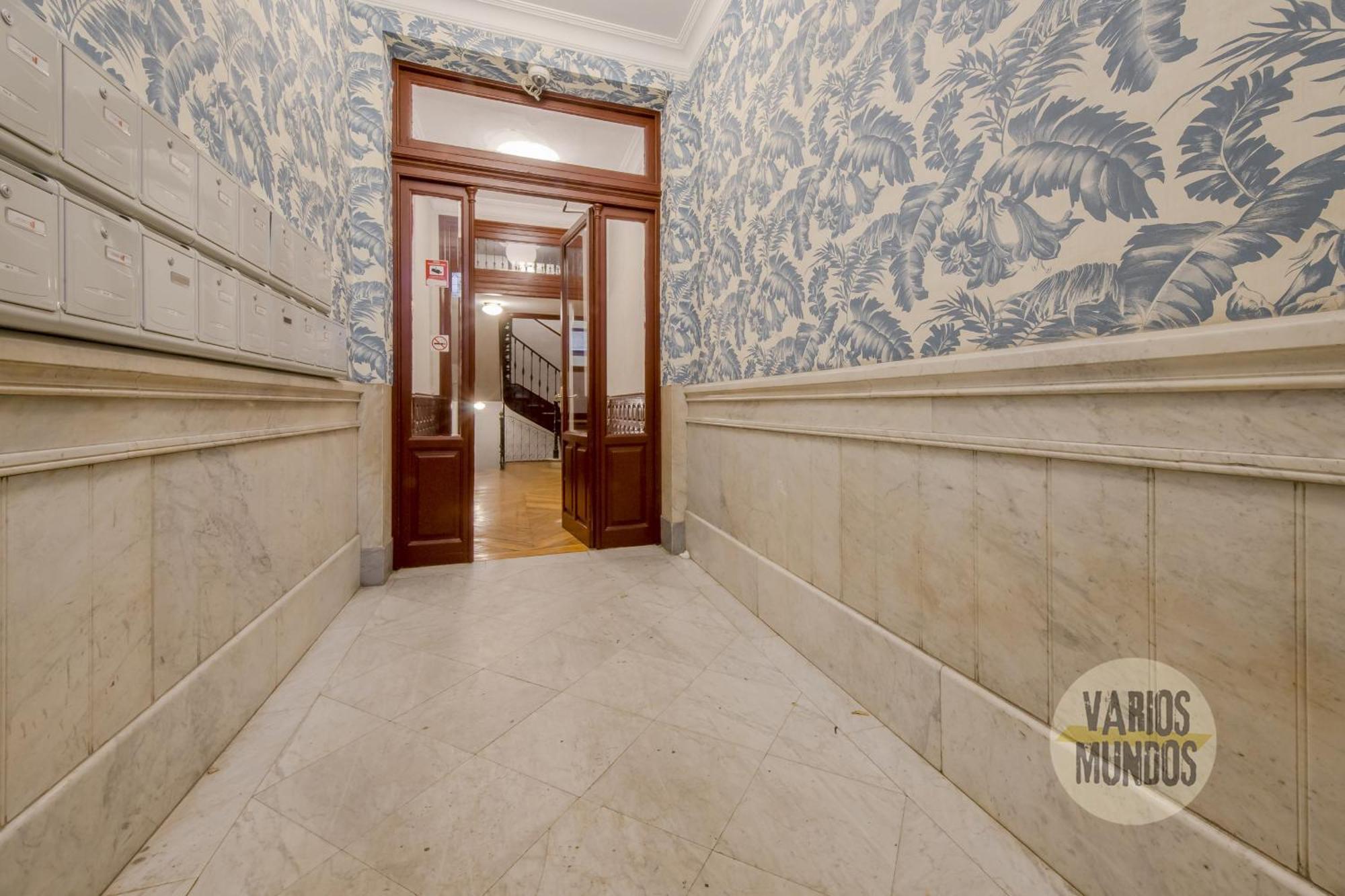 Beautiful Loft Para 3Pax En Huertas-Cortes Madrid Bagian luar foto