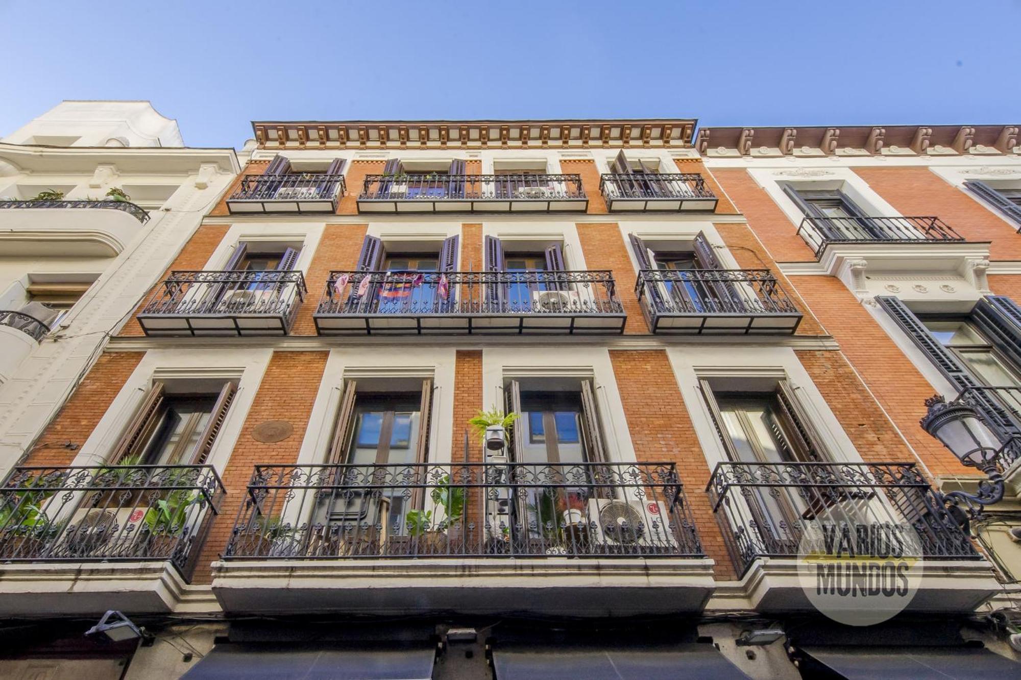 Beautiful Loft Para 3Pax En Huertas-Cortes Madrid Bagian luar foto